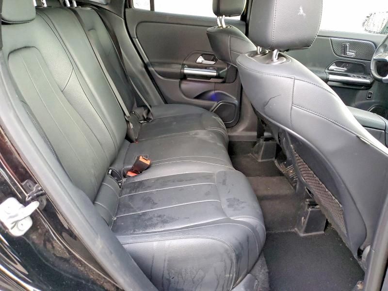 2025 Mercedes-Benz Gla 250