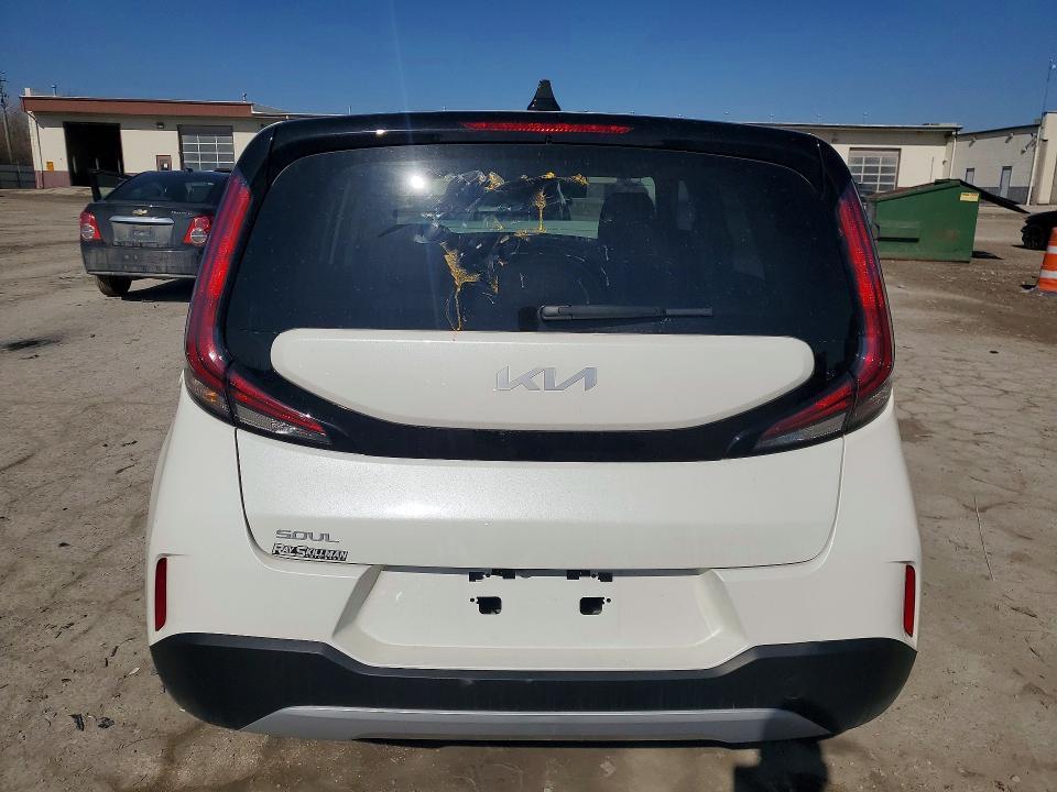 2024 KIA Soul ex