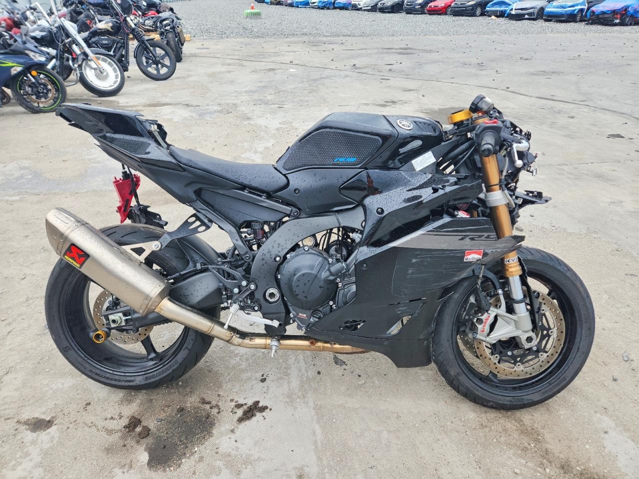 2025 Yama YZF890