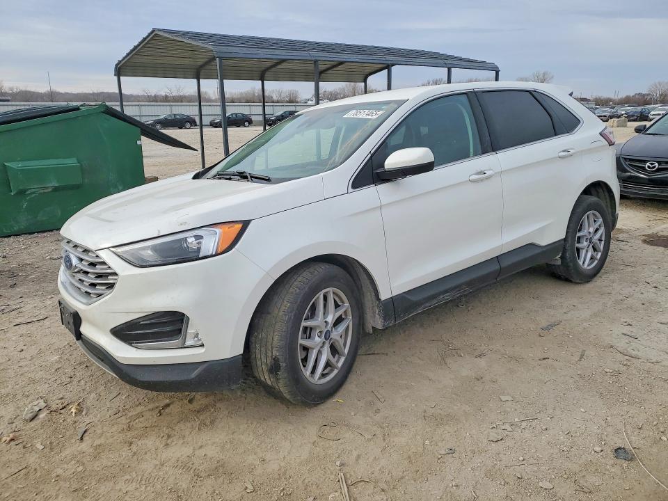 2022 Ford Edge sel