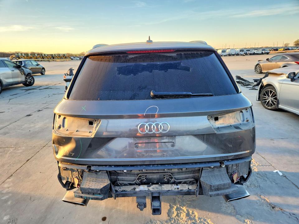 2019 Audi Q7 Prestige