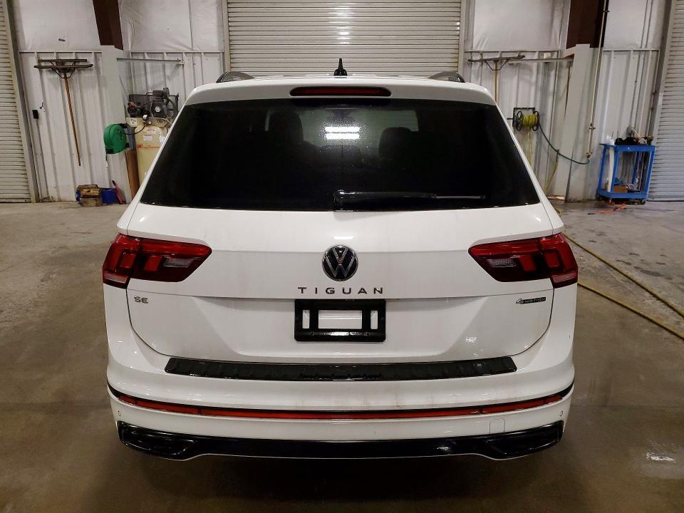 2024 Volkswagen Tiguan se R-line Black