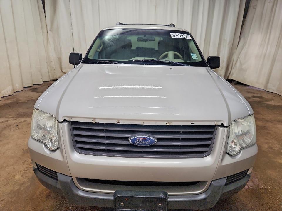 2006 Ford Explorer xls