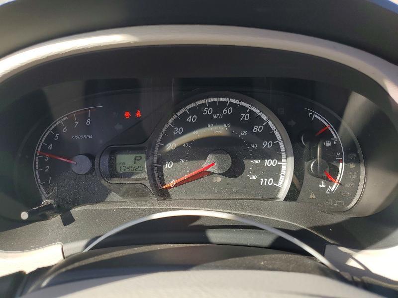 2013 Toyota Sienna le