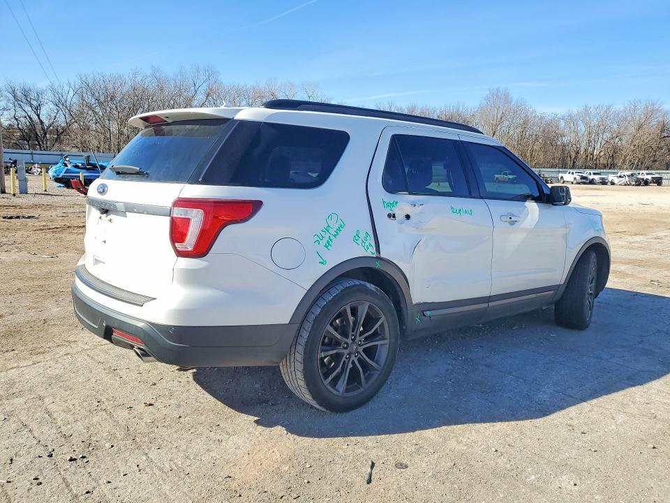 2018 Ford Explorer xlt