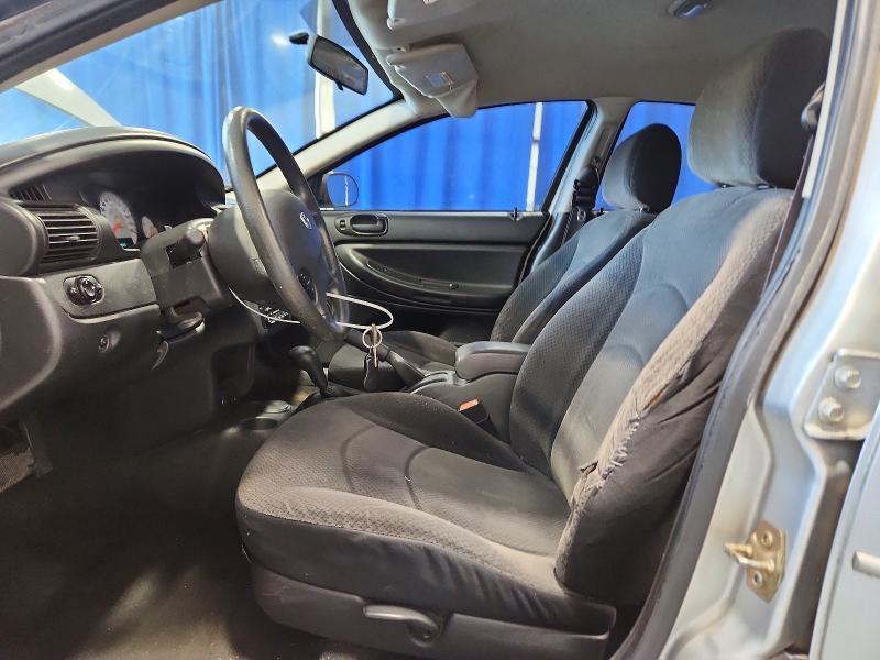 2006 Dodge Stratus sxt