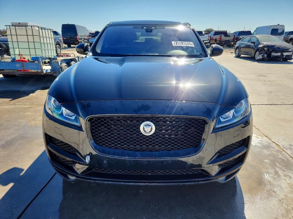 2017 Jaguar F-pace Premium