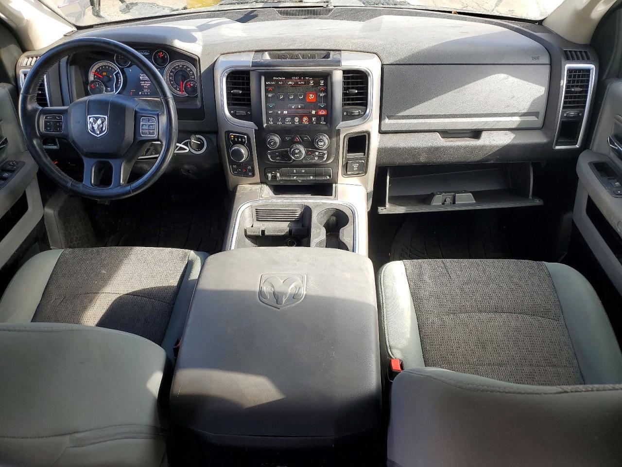2017 Dodge RAM 1500 SLT