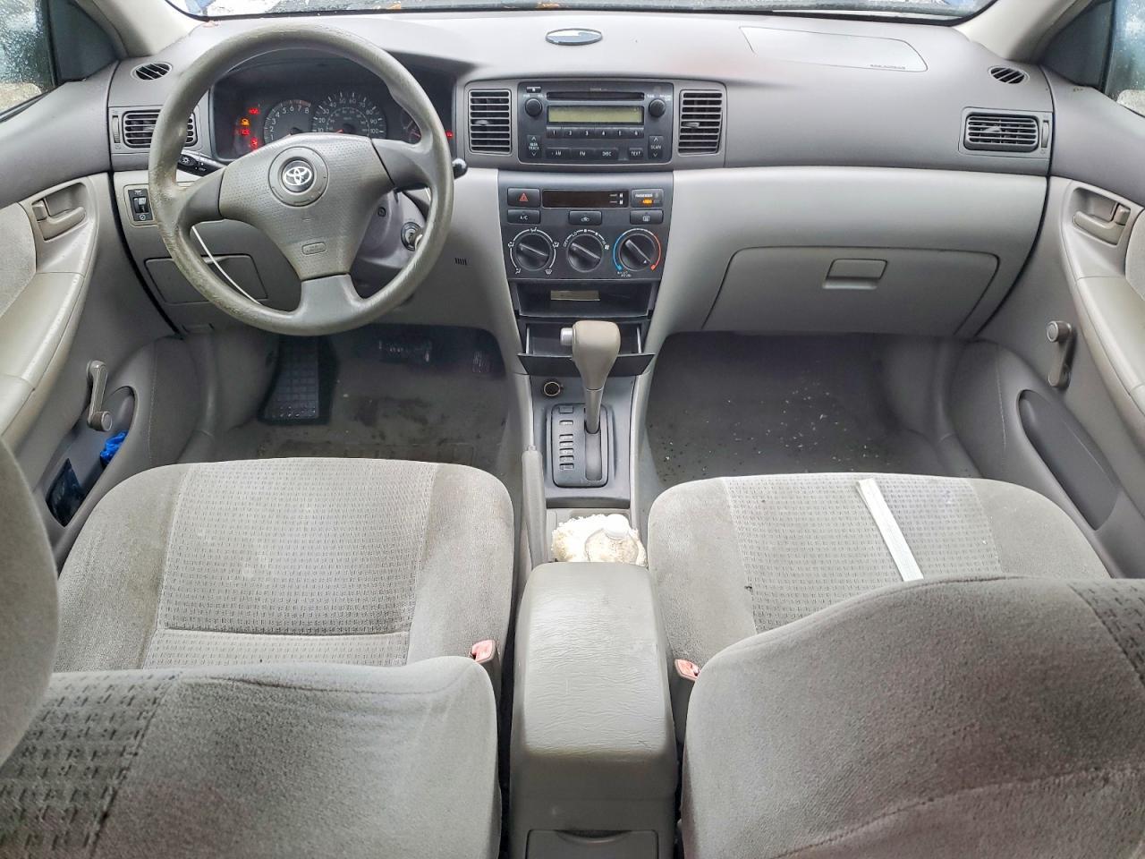 2005 Toyota Corolla ce