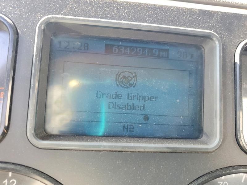 2018 Mack CX612 Semi Truck