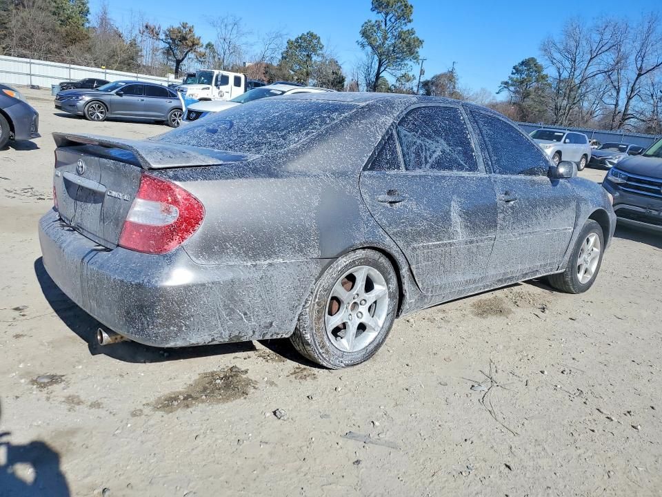 2002 Toyota Camry le