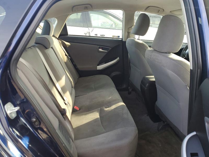 2014 Toyota Prius two