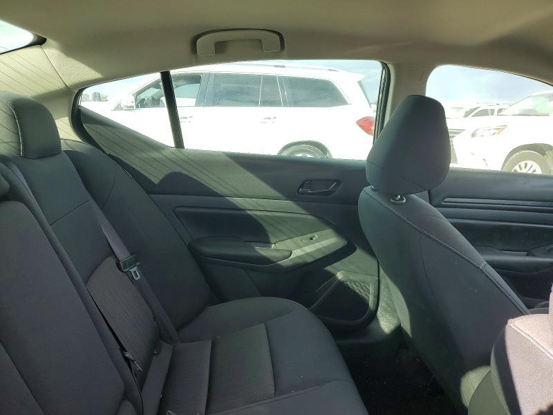 2025 Nissan Altima s