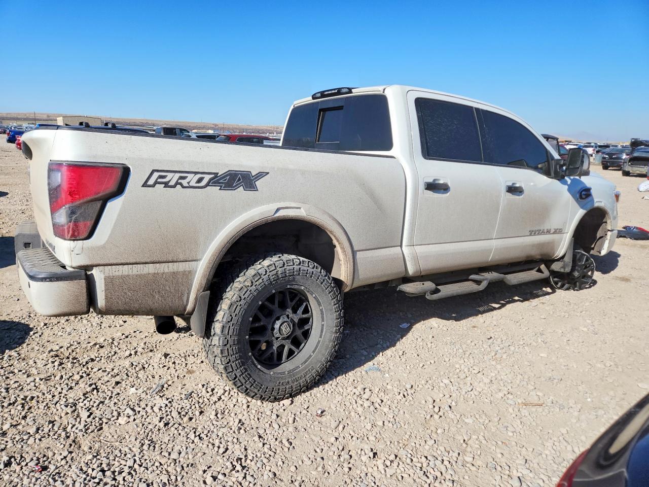 2018 Niss Titan xd Pro-4x