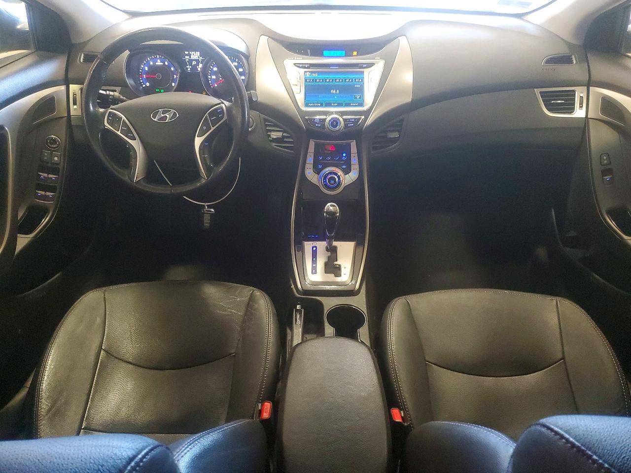 2011 Hyundai Elantra gls