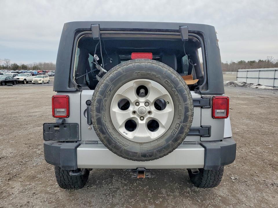 2013 Jeep Wrangler Unlimited Sahara