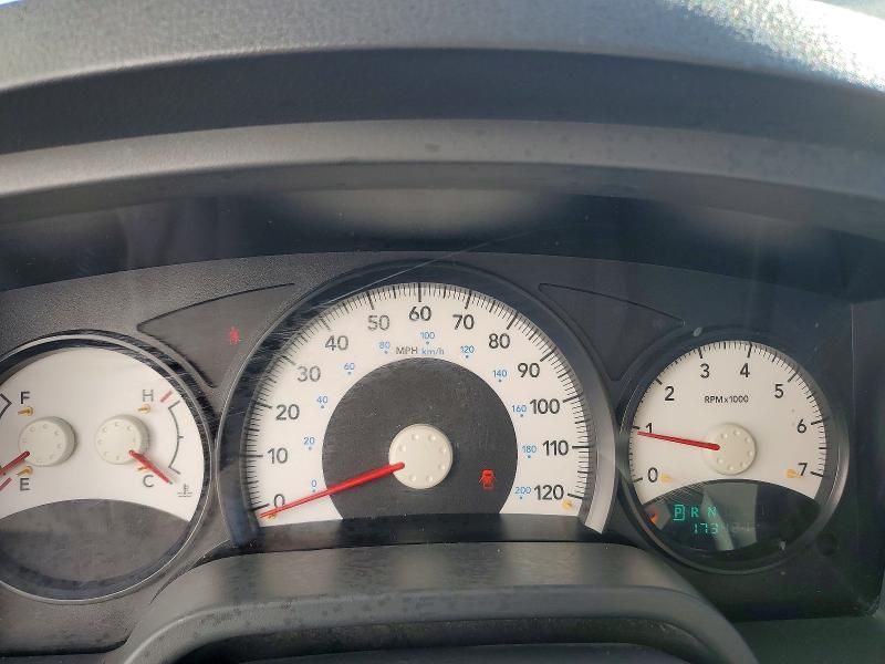 2005 Dodge Dakota st