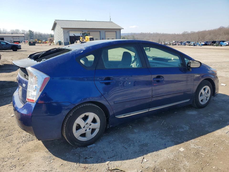 2011 Toyota Prius Three