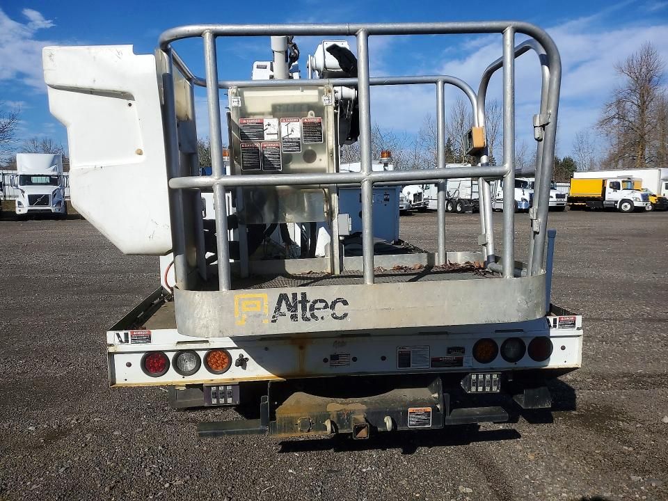 2019 Ford F550 Bucket Truck