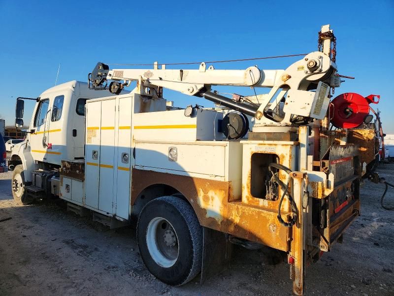 2012 Freightliner M2 106 HEA-Semi Truck