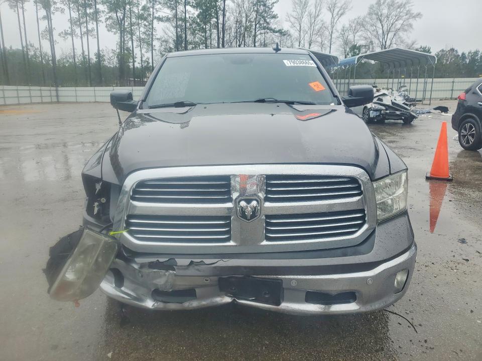 2016 Dodge RAM 1500 SLT
