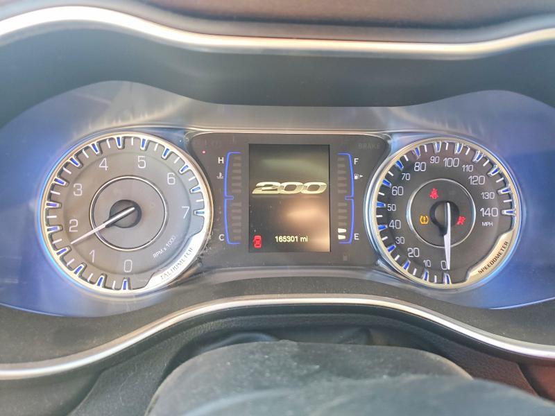 2016 Chrysler 200 Limited