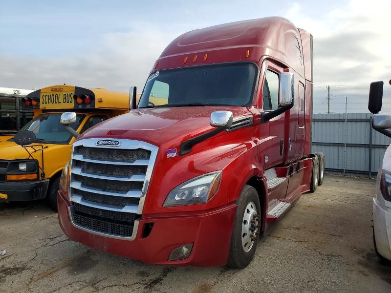 2019 Freigliner 2019 Freightliner Cascadia 126 Semi Truck