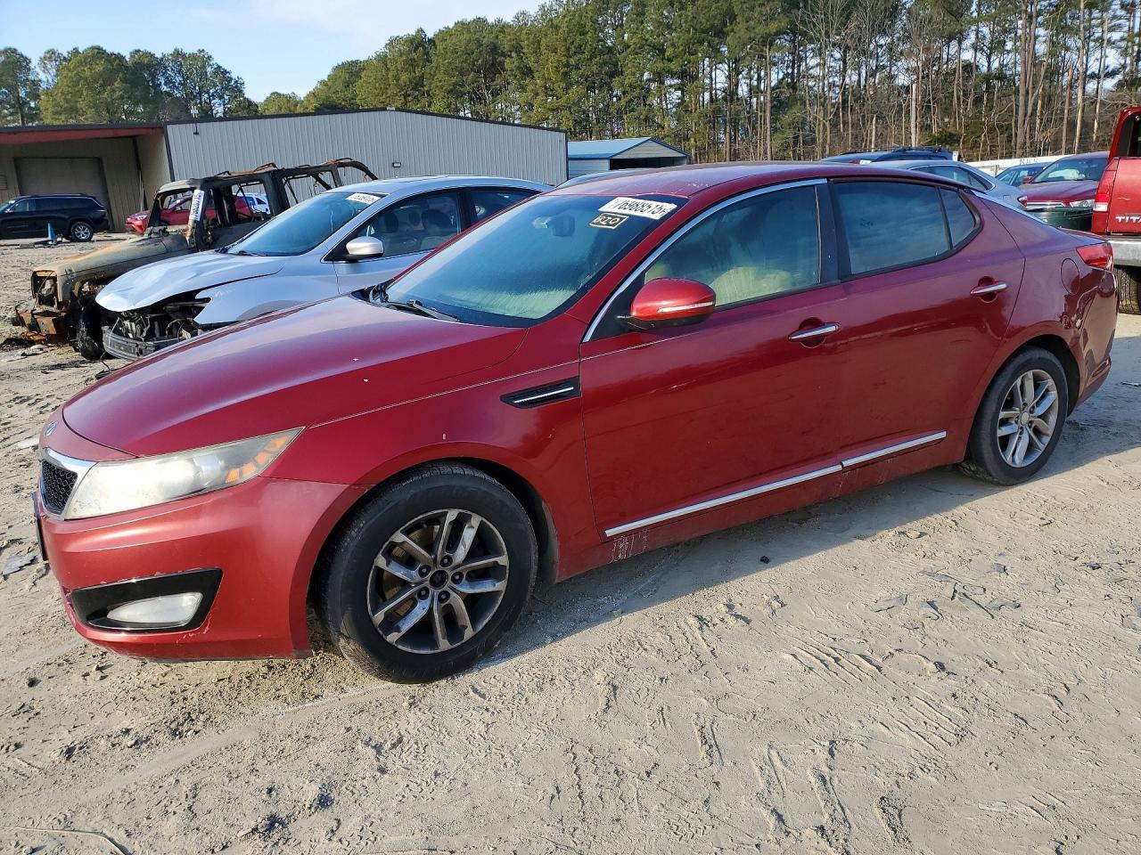 2012 KIA Optima lx