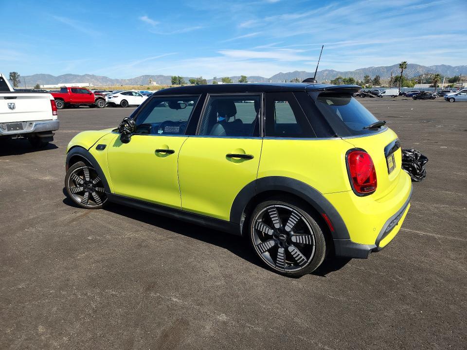 2023 Mini Cooper s