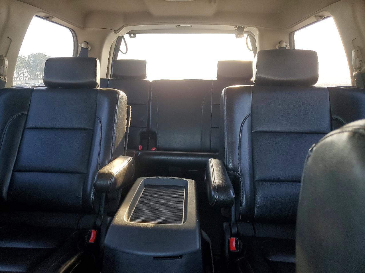 2011 Nissan Armada Platinum