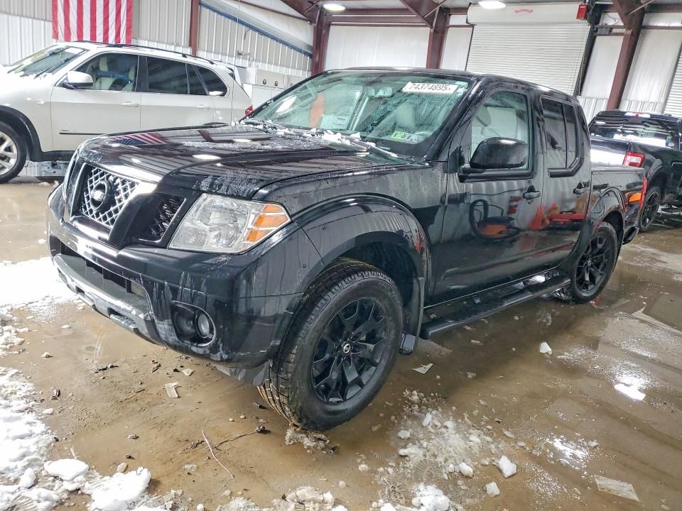 2021 Nissan Frontier s