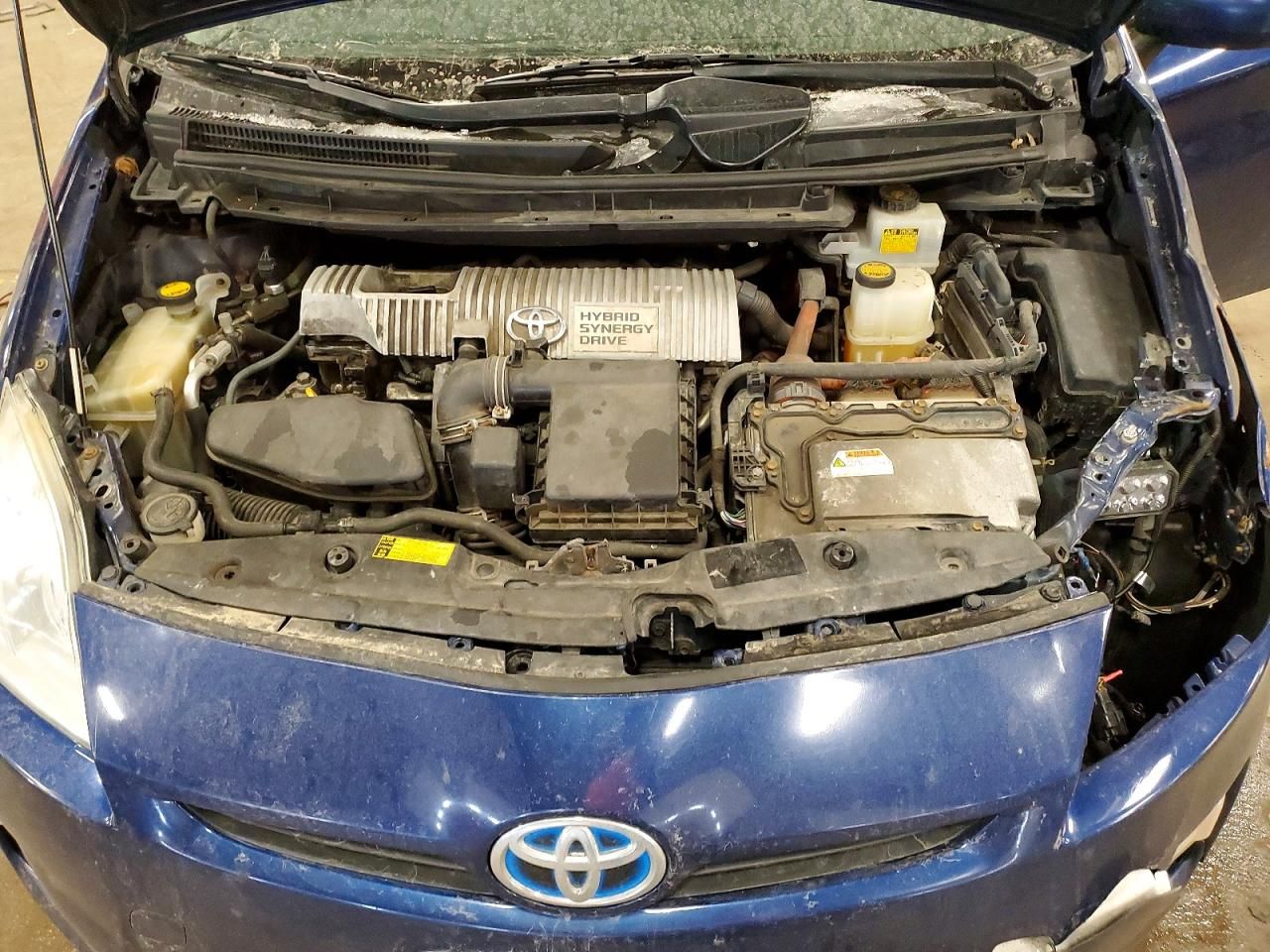 2010 Toyota Prius iii
