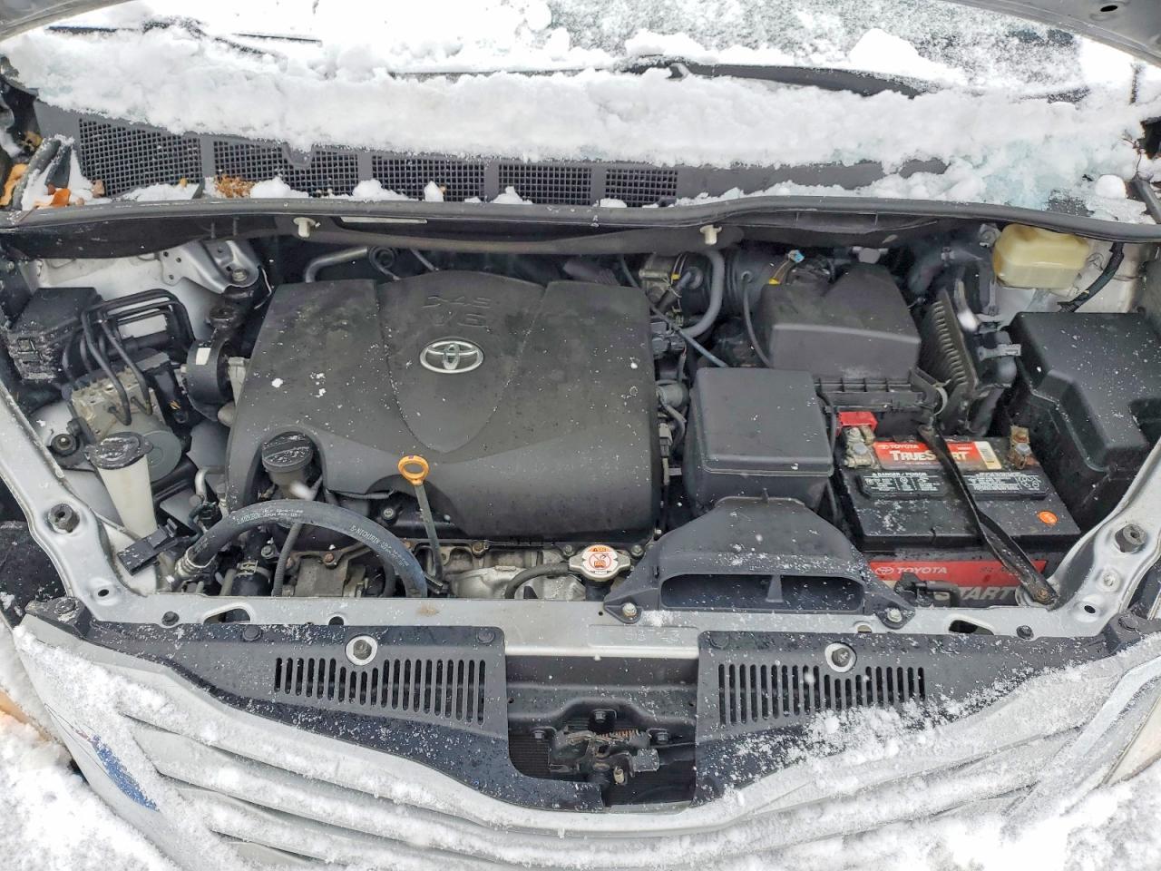 2017 Toyota Sienna le