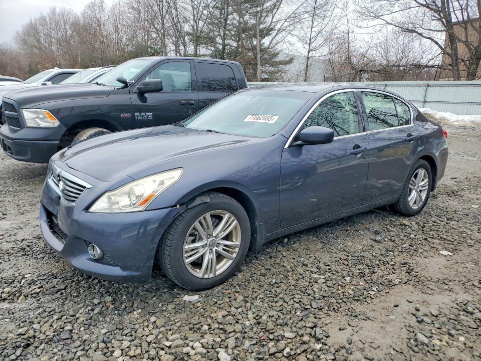2013 Infinity G37