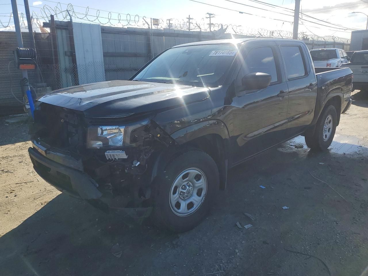 2022 Nissan Frontier s