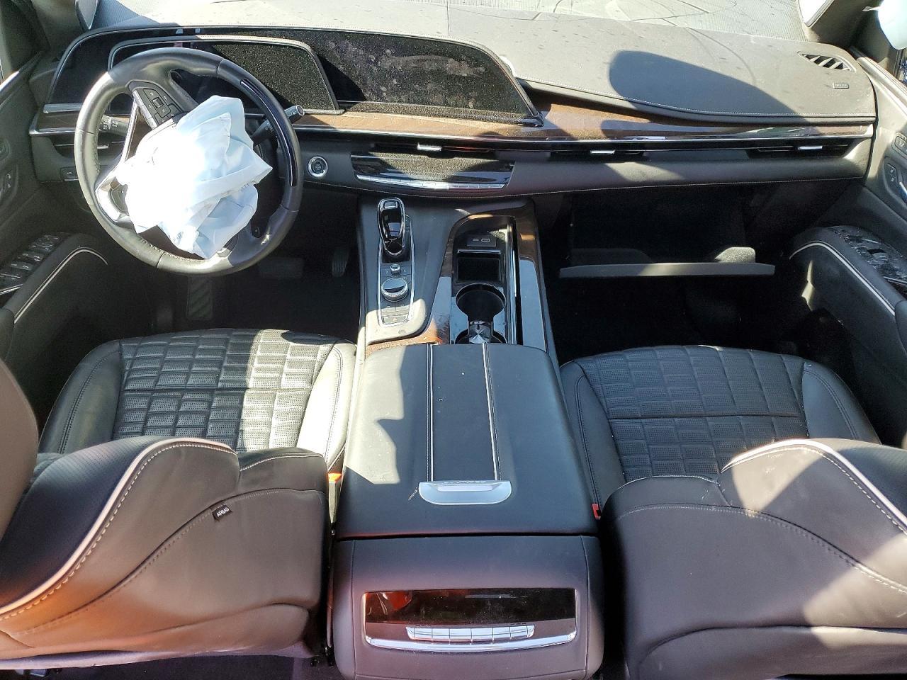 2023 Cadillac Escalade esv Sport Platinum