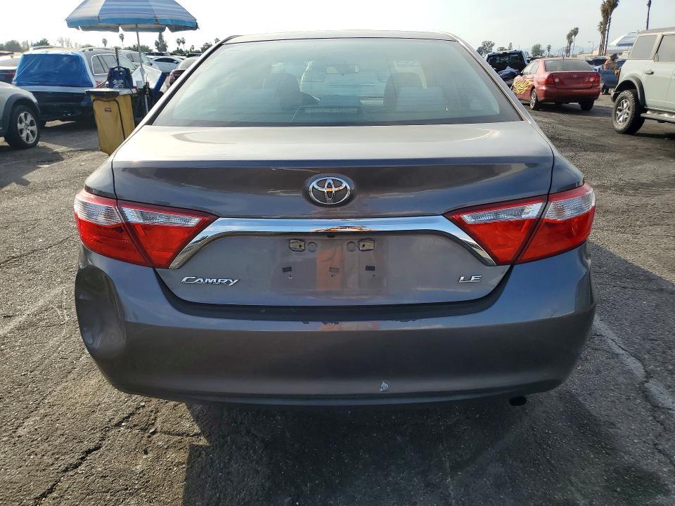 2017 Toyota Camry le