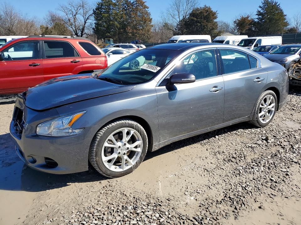 2014 Nissan Maxima s