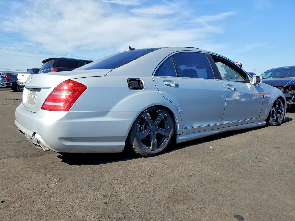 2011 Mercedes-Benz S 400