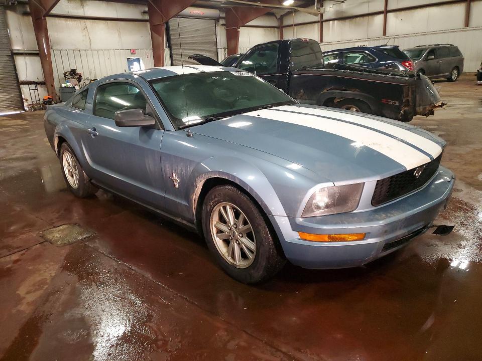 2005 Ford Mustang
