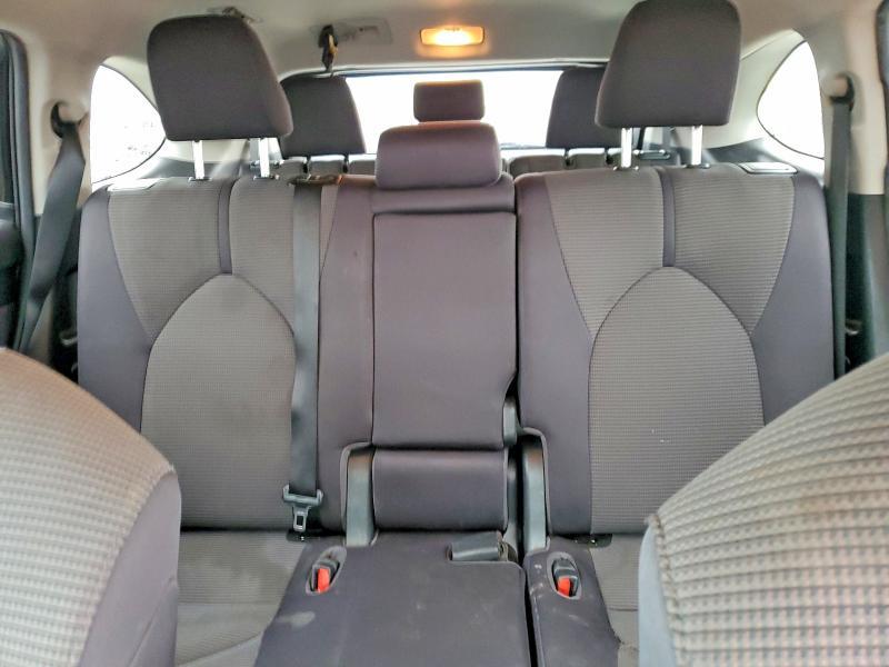 2021 Toyota Highlander le