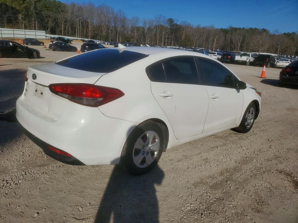 2017 KIA Forte lx