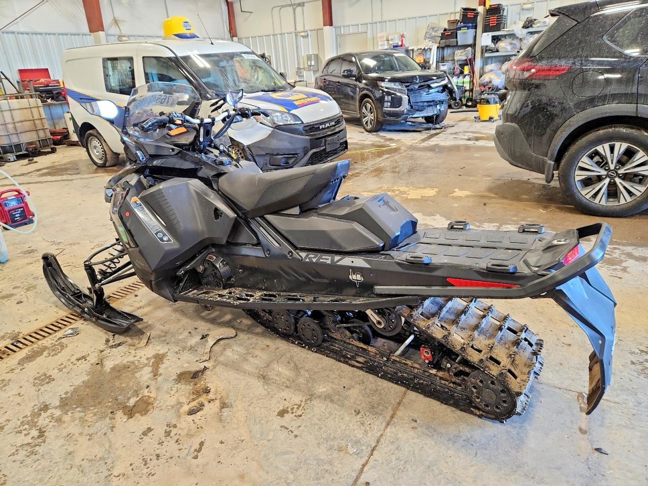 2020 Skidoo Renegade Adrena
