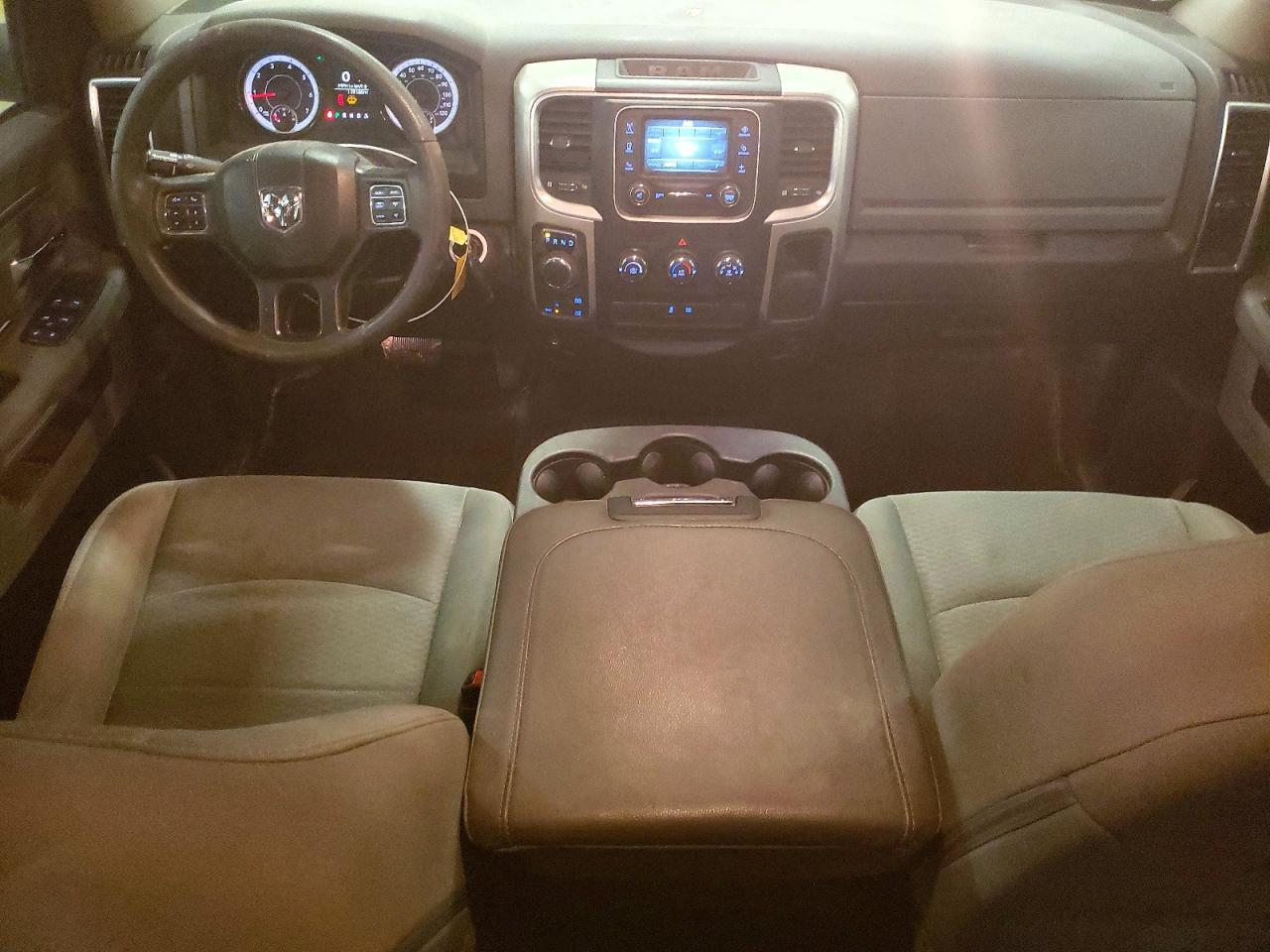 2018 Dodge Ram 1500 slt