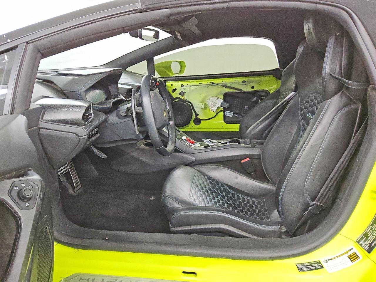 2022 Lamborghini Huracan evo