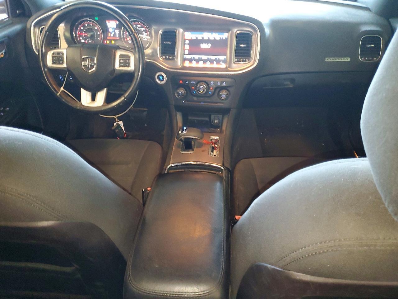 2012 Dodge Charger sxt