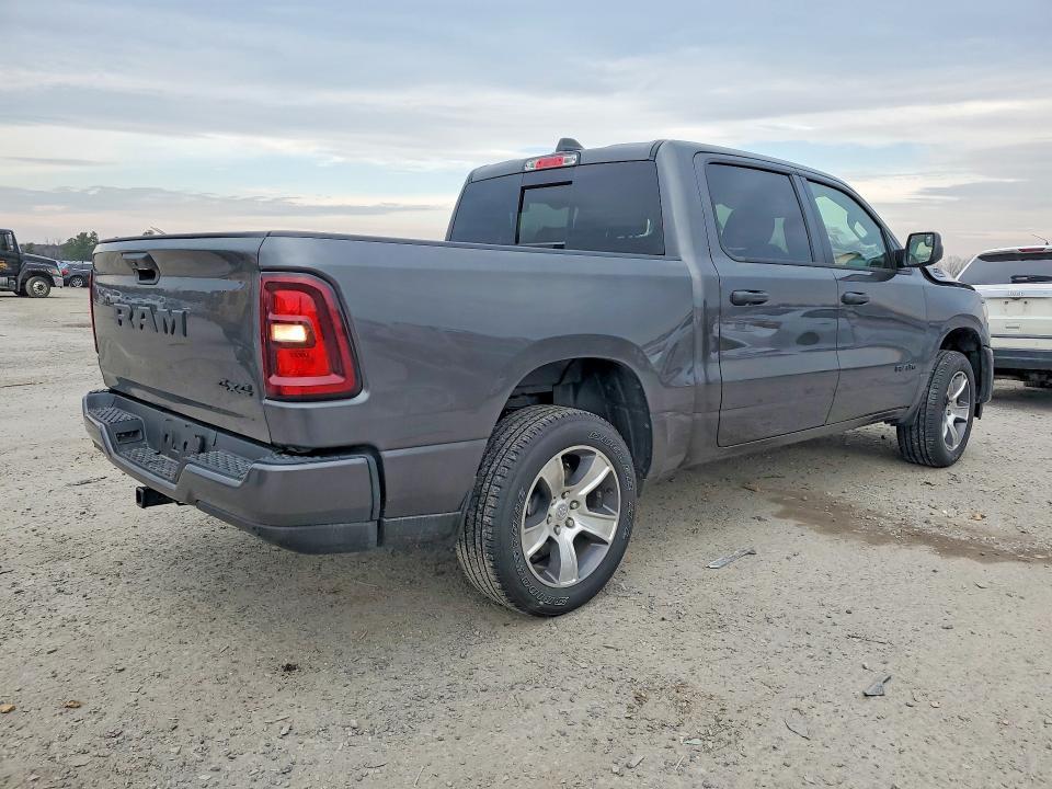 2025 Ram Trucks 1500 Tradesman