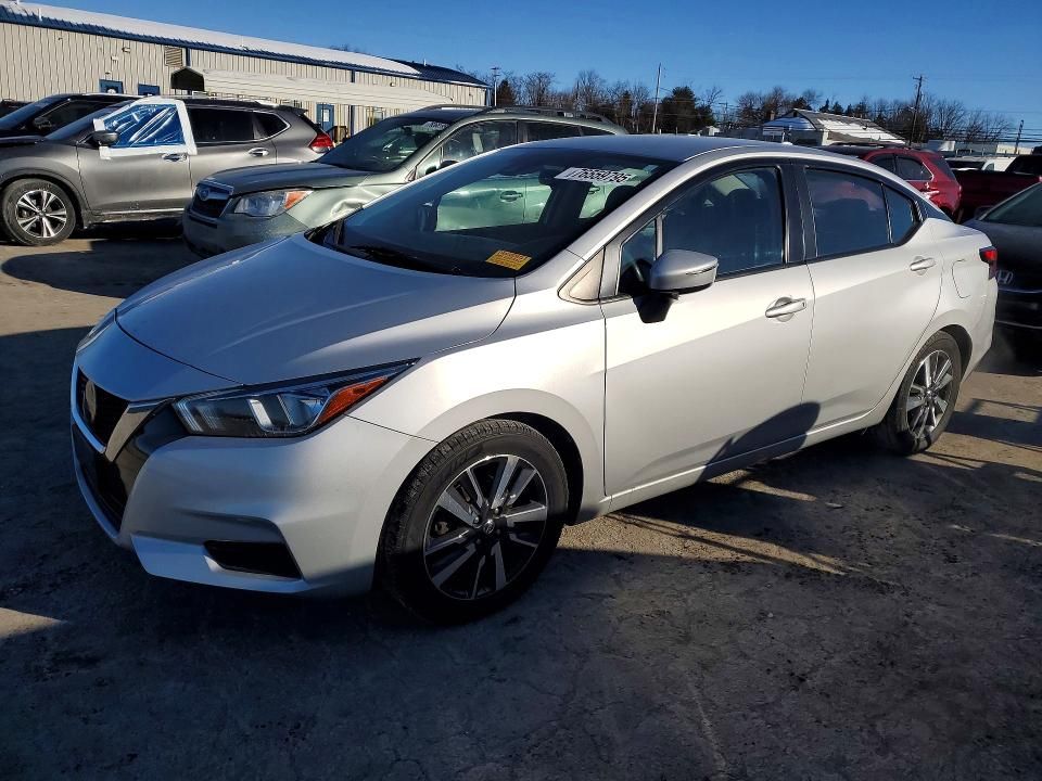 2021 Nissan Versa sv
