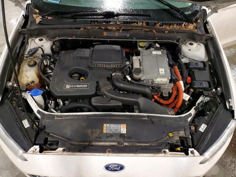 2013 Ford Fusion se Hybrid