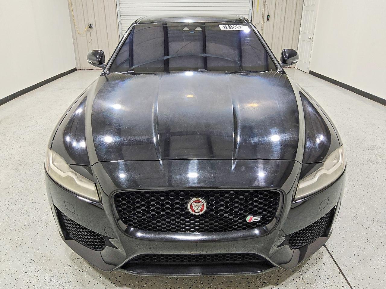 2017 Jaguar Xf s